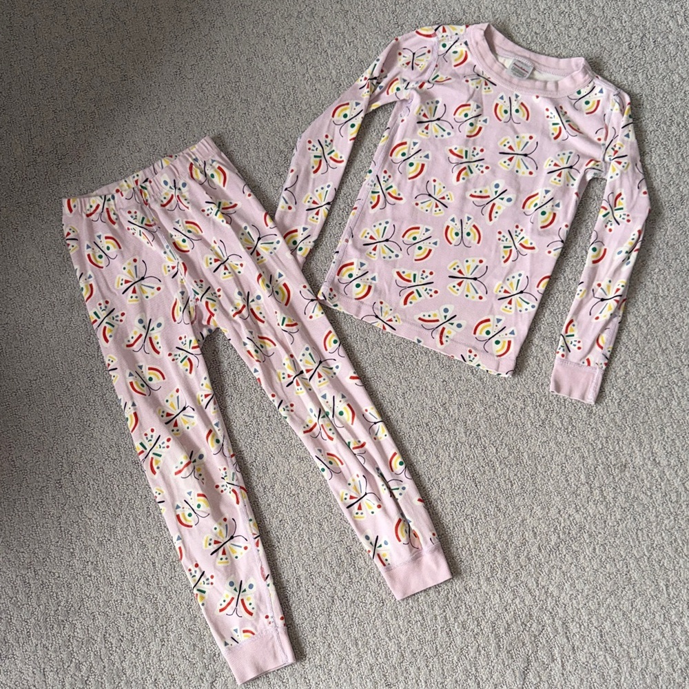 Hanna Andersson Pink Rainbow & Butterfly Pajama Set - Picture 2 of 6